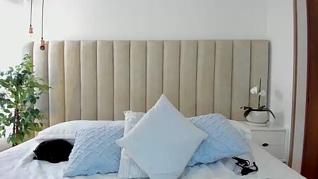 Snapshot of dara__ chatting on December 31, 2024, 6:13 pm dara online show from December 31, 2024, 6:13 pm