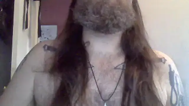 Snapshot of Thrillhouse chatting on January 3, 2025, 12:52 pm Thrillhouse online show from January 3, 2025, 12:52 pm