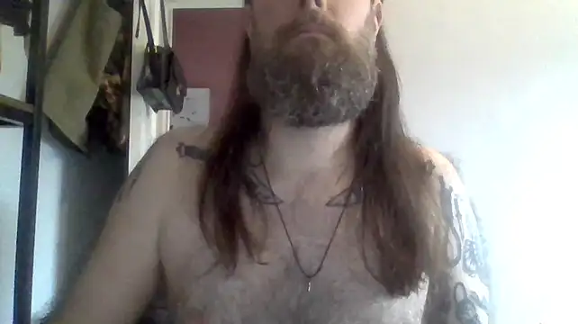 Snapshot of Thrillhouse chatting on October 12, 2025, 11:20 am Thrillhouse online show from October 12, 2025, 11:20 am