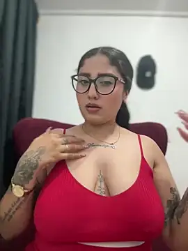 Snapshot of croftsmila chatting on March 9, 2025, 4:27 am croftsmila online show from March 9, 2025, 4:27 am