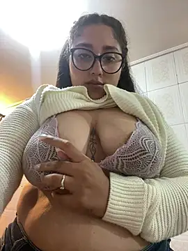 croftsmila online show from April 13, 2026, 11:21 pm