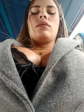 Misscata1106 online show from February 13, 2026, 7:10 pm