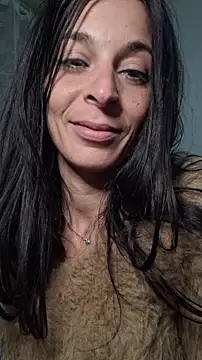 patatinahot87 online show from April 1, 2026, 3:53 pm