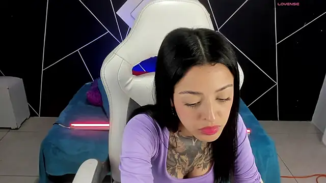 Snapshot of farichell chatting on March 1, 2025, 9:04 pm farichell online show from March 1, 2025, 9:04 pm