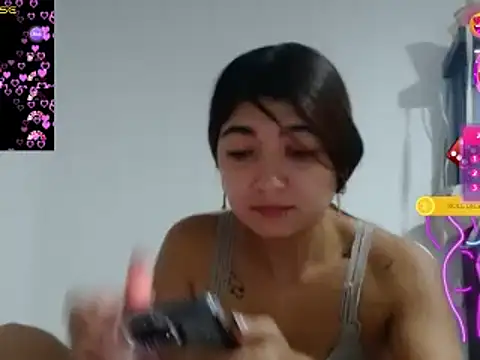 Snapshot of esteni chatting on January 10, 2025, 3:18 am esteni online show from January 10, 2025, 3:18 am