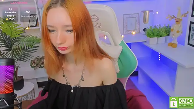 Katia Kim online show from January 13, 2025, 6:27 am