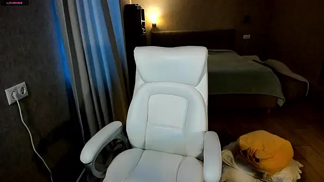 Snapshot of Your_Wet_Desire chatting on March 5, 2026, 6:09 am Your Wet Desire online show from March 5, 2026, 6:09 am