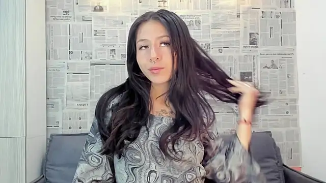 Snapshot of Mhelanny2 chatting on January 24, 2025, 9:06 am Mhelanny2 online show from January 24, 2025, 9:06 am