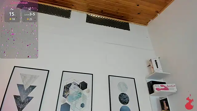 Snapshot of cristal__hot_1 chatting on March 9, 2025, 4:33 pm cristal hot 1 online show from March 9, 2025, 4:33 pm