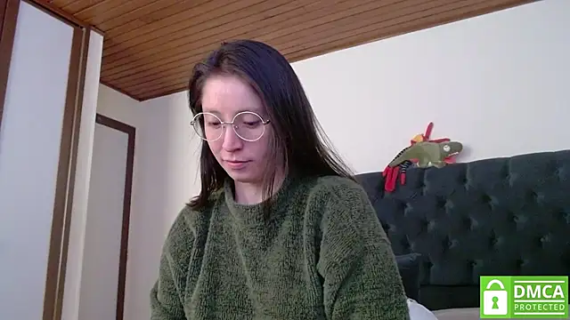 Sophi Cute online show from December 11, 2024, 9:55 pm