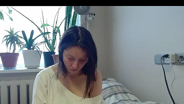 Sophi Cute online show from February 16, 2025, 12:32 pm