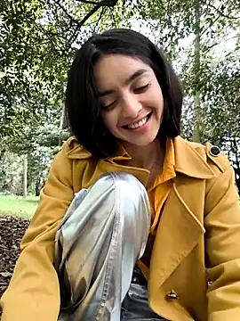 Sam Sara online show from October 13, 2025, 5:35 pm