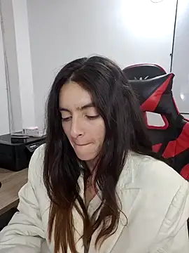 Sam Sara online show from November 3, 2025, 5:14 pm