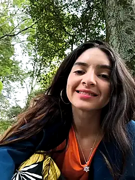 Sam Sara online show from November 20, 2025, 6:07 pm