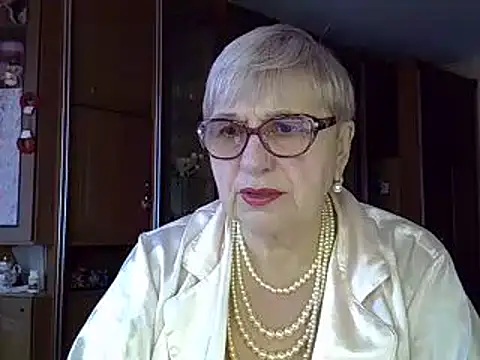 SweetCherry27 online show from February 7, 2025, 8:11 am