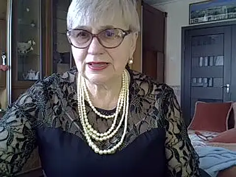 SweetCherry27 online show from February 11, 2025, 11:54 am