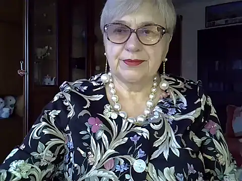 SweetCherry27 online show from February 23, 2025, 5:12 am