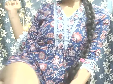 Supriya201 online show from May 9, 2026, 3:28 pm