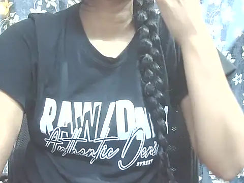Supriya201 online show from June 30, 2026, 3:02 pm
