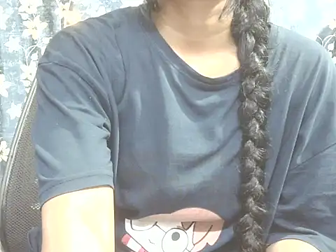 Supriya201 online show from July 4, 2026, 4:13 pm