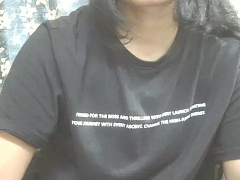Supriya201 online show from July 13, 2026, 3:26 pm