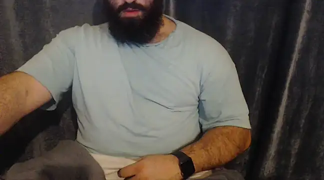 Snapshot of hugemachohandsome chatting on December 4, 2024, 9:46 pm hugemachohandsome online show from December 4, 2024, 9:46 pm