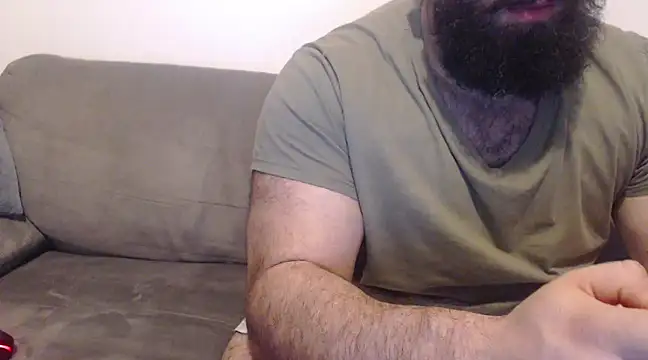 Snapshot of hugemachohandsome chatting on December 5, 2024, 10:45 pm hugemachohandsome online show from December 5, 2024, 10:45 pm