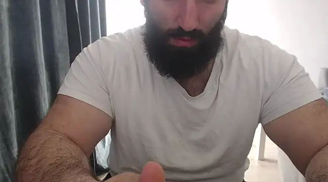 Snapshot of hugemachohandsome chatting on March 8, 2025, 12:41 pm hugemachohandsome online show from March 8, 2025, 12:41 pm