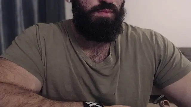 hugemachohandsome online show from October 30, 2025, 9:26 pm