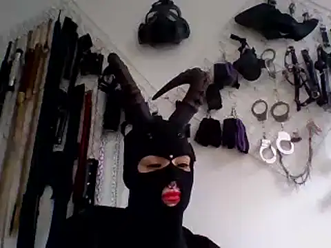 Snapshot of FeticheMacabre chatting on December 29, 2024, 7:11 pm FeticheMacabre online show from December 29, 2024, 7:11 pm