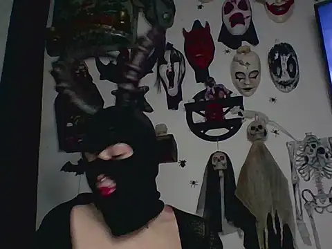 Snapshot of FeticheMacabre chatting on January 10, 2026, 5:53 am FeticheMacabre online show from January 10, 2026, 5:53 am