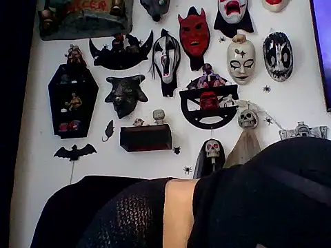 Snapshot of FeticheMacabre chatting on February 20, 2026, 2:17 pm FeticheMacabre online show from February 20, 2026, 2:17 pm