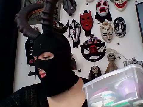 Snapshot of FeticheMacabre chatting on March 1, 2026, 6:32 pm FeticheMacabre online show from March 1, 2026, 6:32 pm