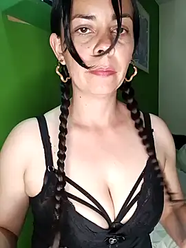 johannatb online show from December 1, 2024, 11:25 pm