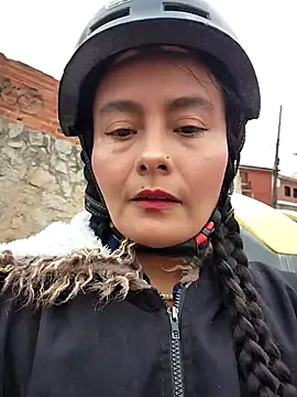 Snapshot of bellapaty chatting on October 13, 2025, 8:36 am bellapaty online show from October 13, 2025, 8:36 am