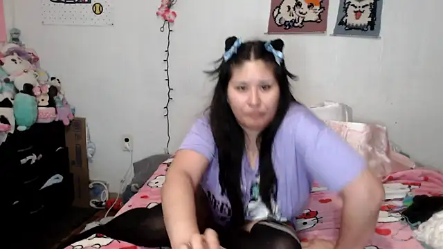 Cupcakecutie449 online show from February 11, 2026, 5:23 am