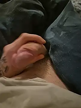 Snapshot of SexyGoldBoy22 chatting on February 17, 2026, 7:31 pm SexyGoldBoy22 online show from February 17, 2026, 7:31 pm