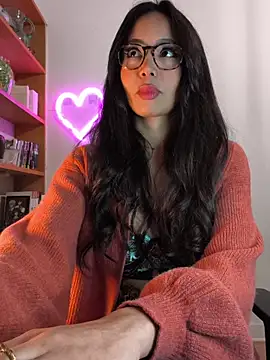 Snapshot of Naughty-Jessie chatting on February 15, 2026, 9:44 pm Naughty-Jessie online show from February 15, 2026, 9:44 pm