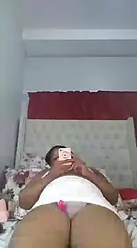 Snapshot of Sexypresh302 chatting on December 18, 2024, 2:53 am Sexypresh302 online show from December 18, 2024, 2:53 am