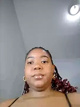 Snapshot of Sexypresh302 chatting on February 21, 2025, 11:32 pm Sexypresh302 online show from February 21, 2025, 11:32 pm