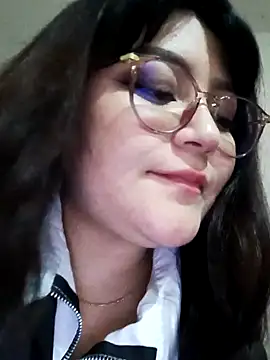 Snapshot of Sakura_0505 chatting on February 6, 2025, 2:11 am Sakura 0505 online show from February 6, 2025, 2:11 am