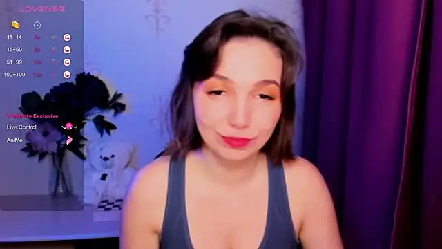 KindHazelHere  online show from January 7, 2026, 6:21 pm