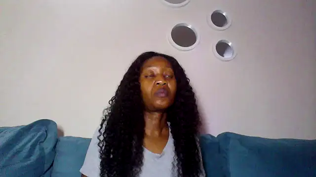 Snapshot of Hardnipples8 chatting on November 2, 2025, 11:51 pm Hardnipples8 online show from November 2, 2025, 11:51 pm