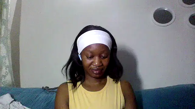 Snapshot of Hardnipples8 chatting on November 4, 2025, 11:04 pm Hardnipples8 online show from November 4, 2025, 11:04 pm