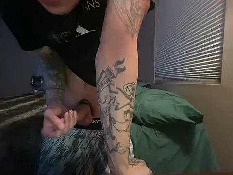 Bwcjoshbanks online show from December 12, 2024, 6:14 am