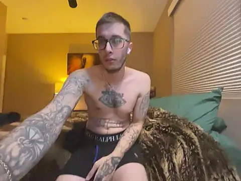 Bwcjoshbanks online show from December 21, 2024, 12:31 am