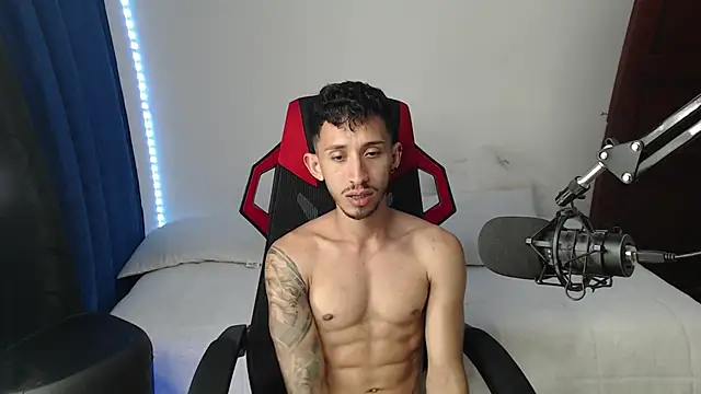 stevenSEX123 online show from January 1, 2025, 7:52 am