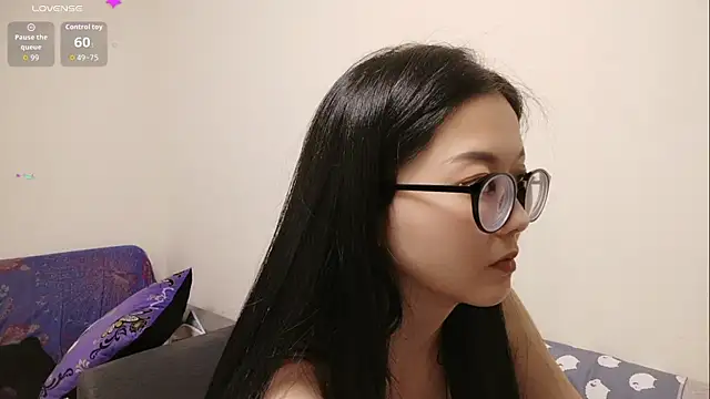 Lu Nana online show from November 15, 2025, 5:20 pm