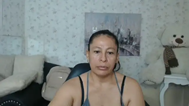 mature martina online show from June 4, 2026, 10:49 pm