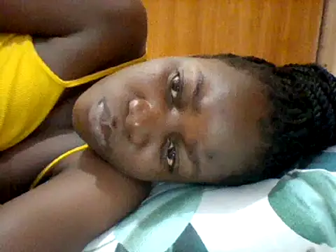 Snapshot of Alessandrajenna chatting on February 15, 2025, 9:05 am Alessandrajenna online show from February 15, 2025, 9:05 am